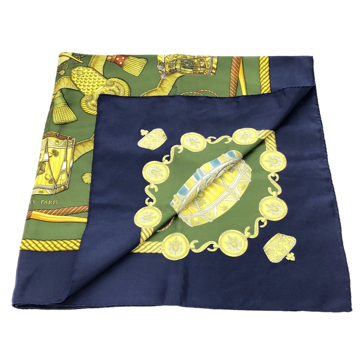 Hermès Carré in Seta Verde – 87x87 cm