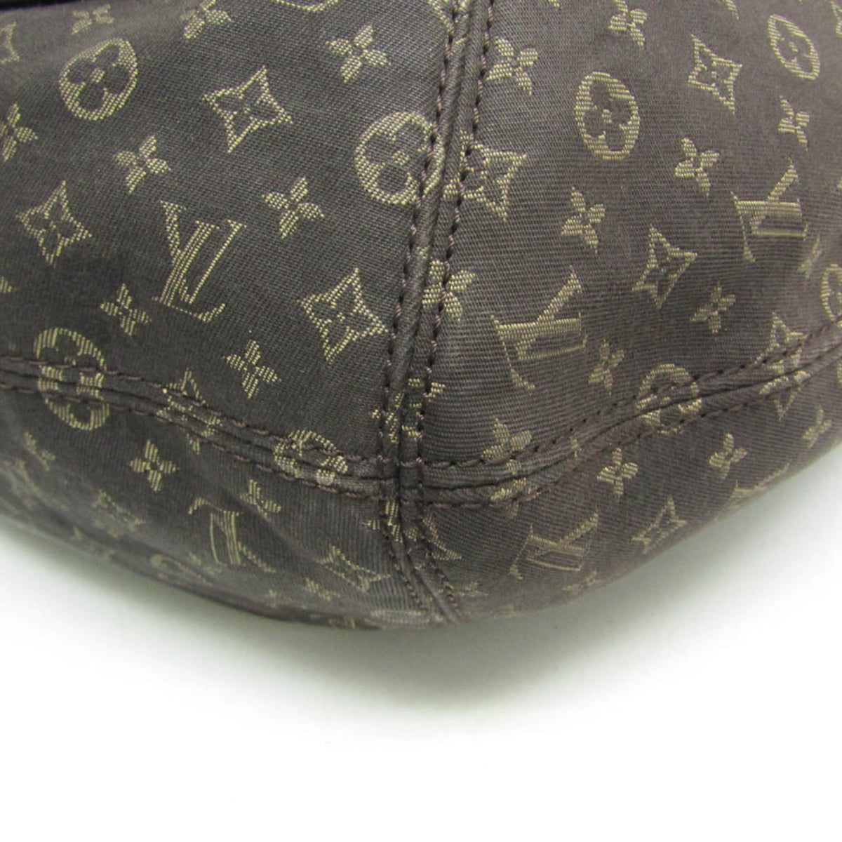 Louis Vuitton Romance