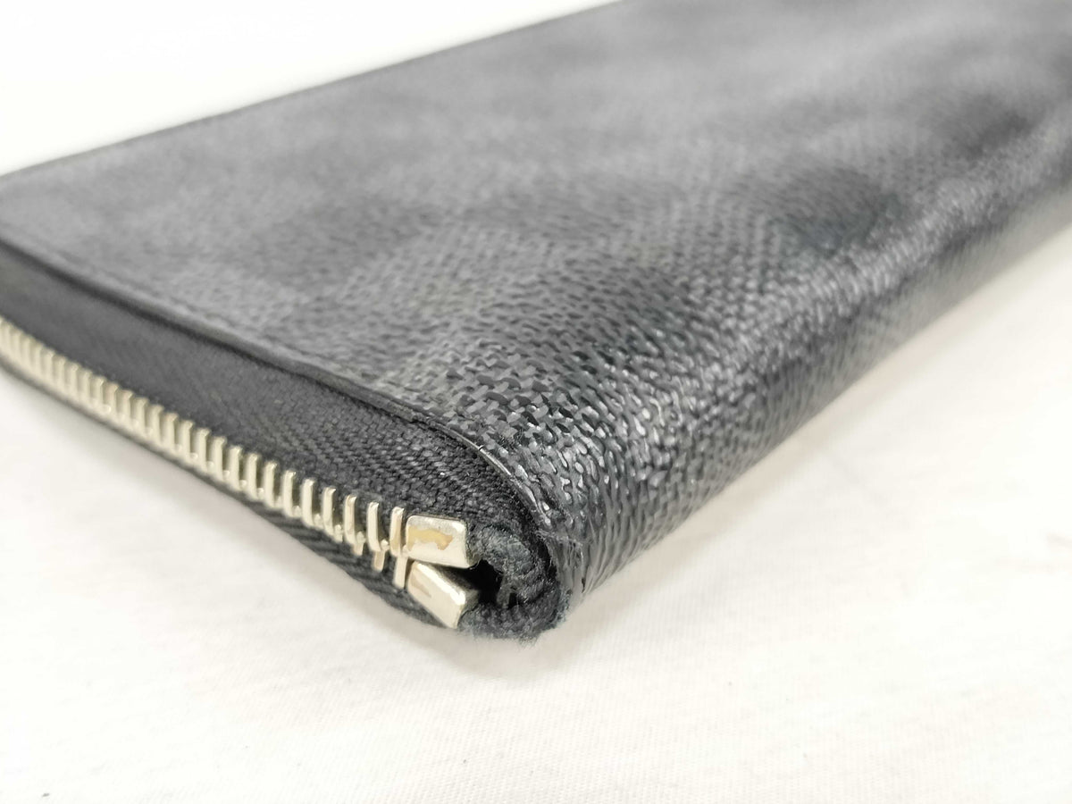 Louis Vuitton Zippy Vertical – Damier Graphite