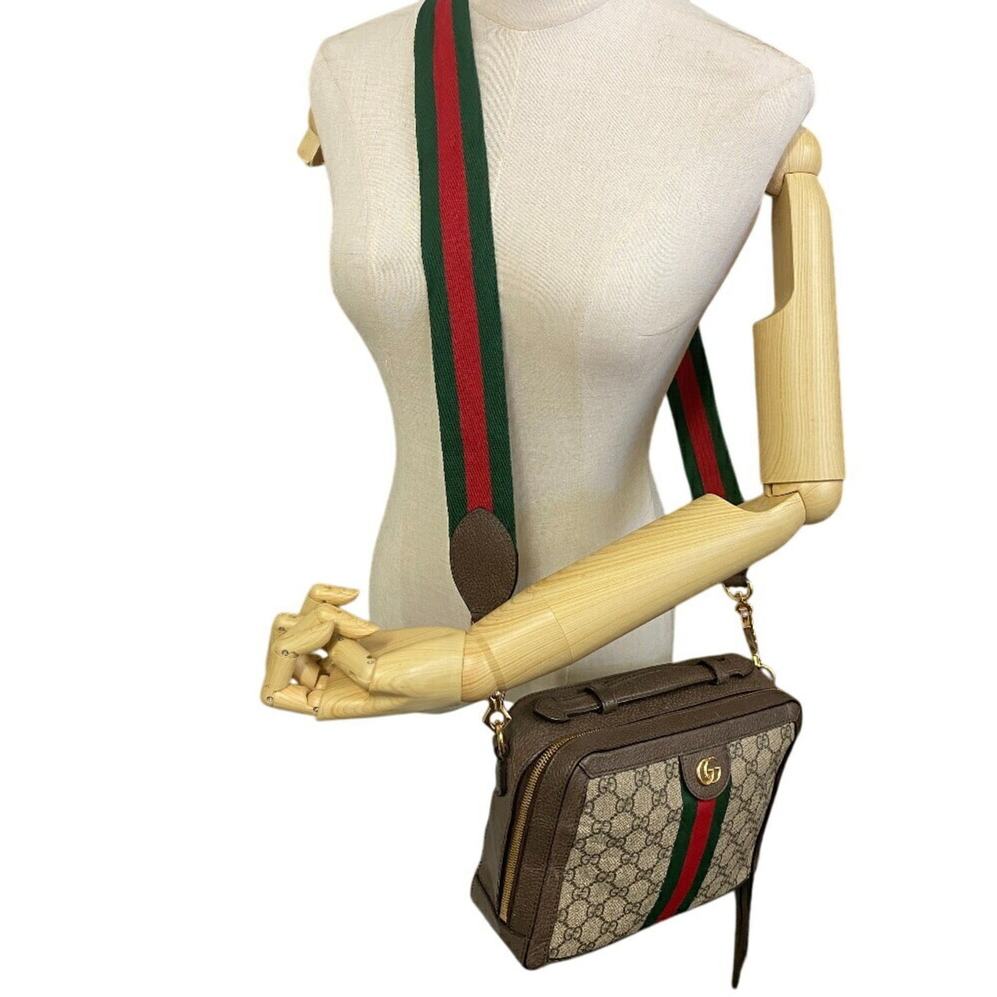 Gucci Ophidia GG Supreme Messenger Bag – Canvas & Leather – Medium Size