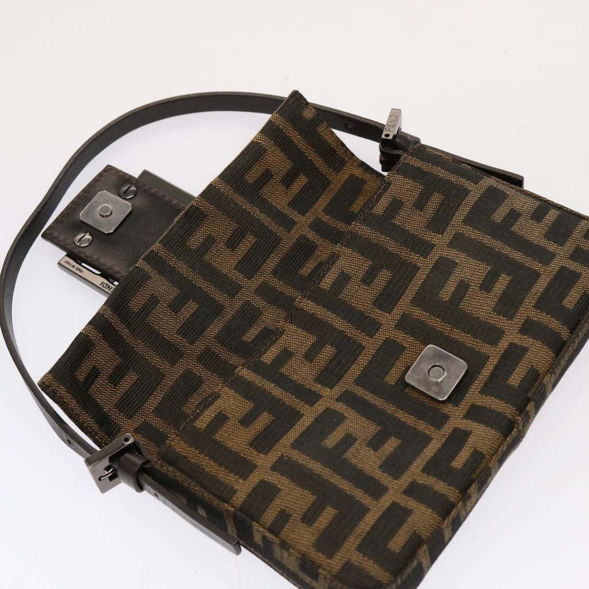 Fendi Baguette Mini Zucca Canvas e Pelle Nera – Made in Italy