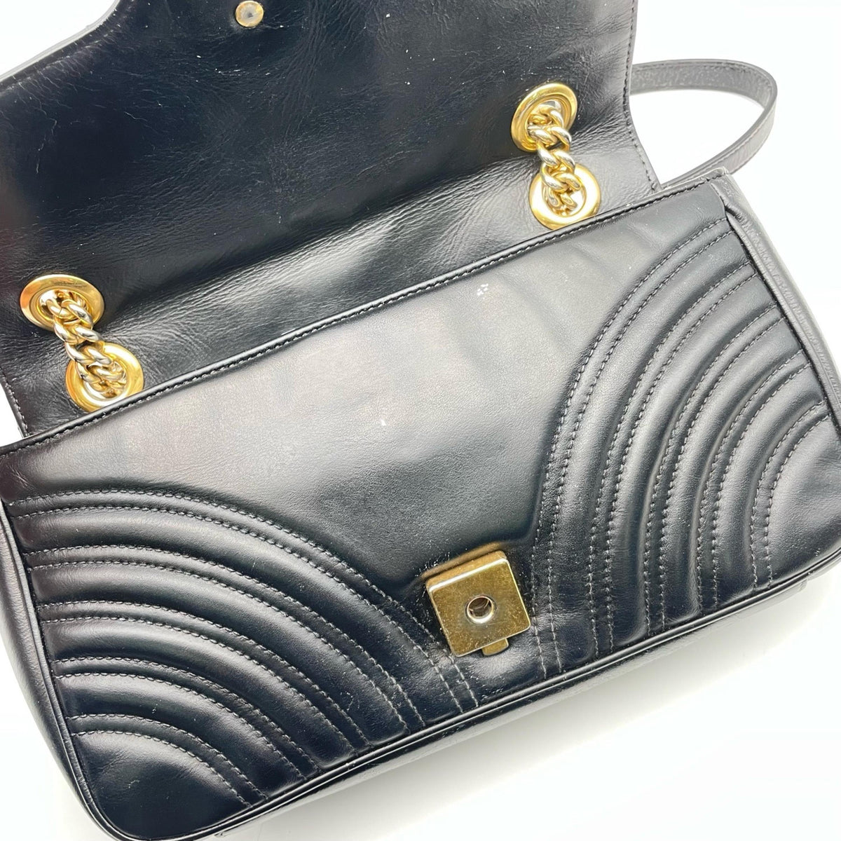 Gucci GG Marmont Matelassé