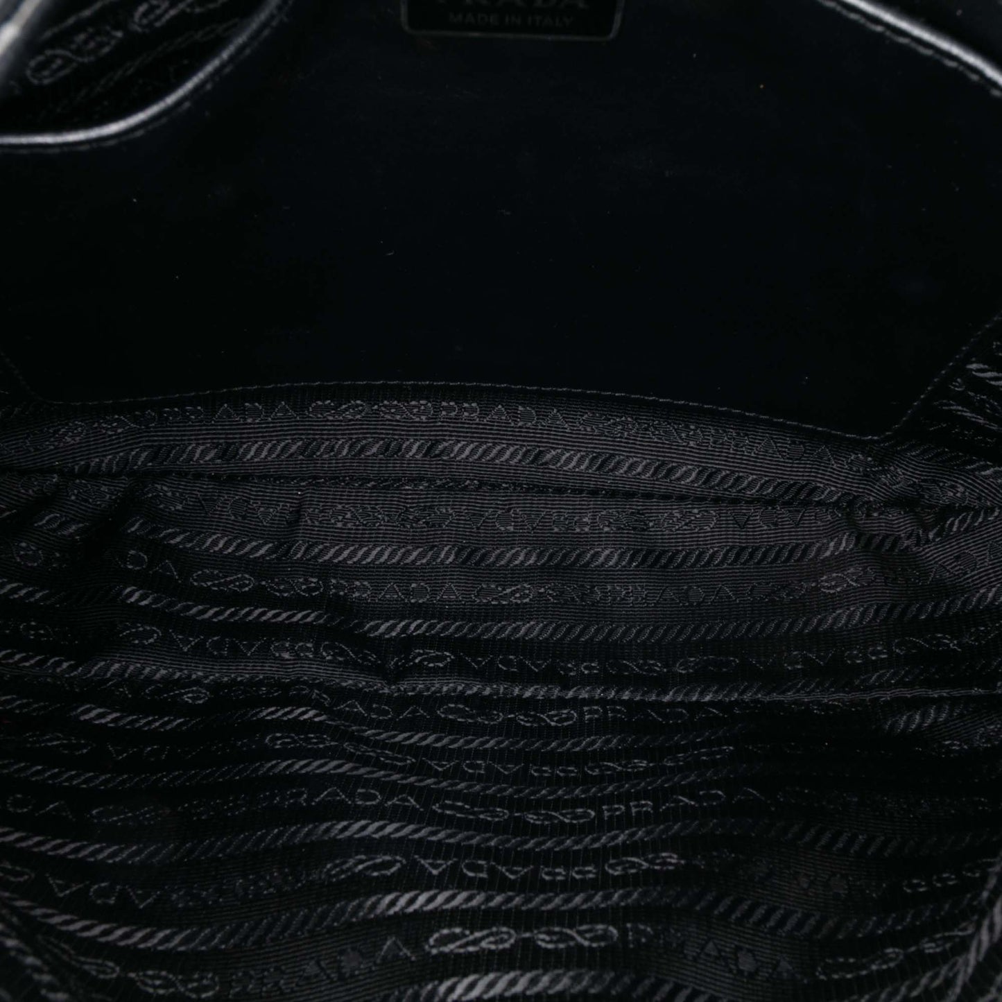 Prada Cleo in Pelle Spazzolata Nera – Linea Iconica