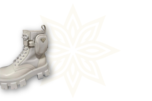 Prada Monolith Combat Boots in Pelle Bianca con Mini Pouch – Dust Bag e Box Originale