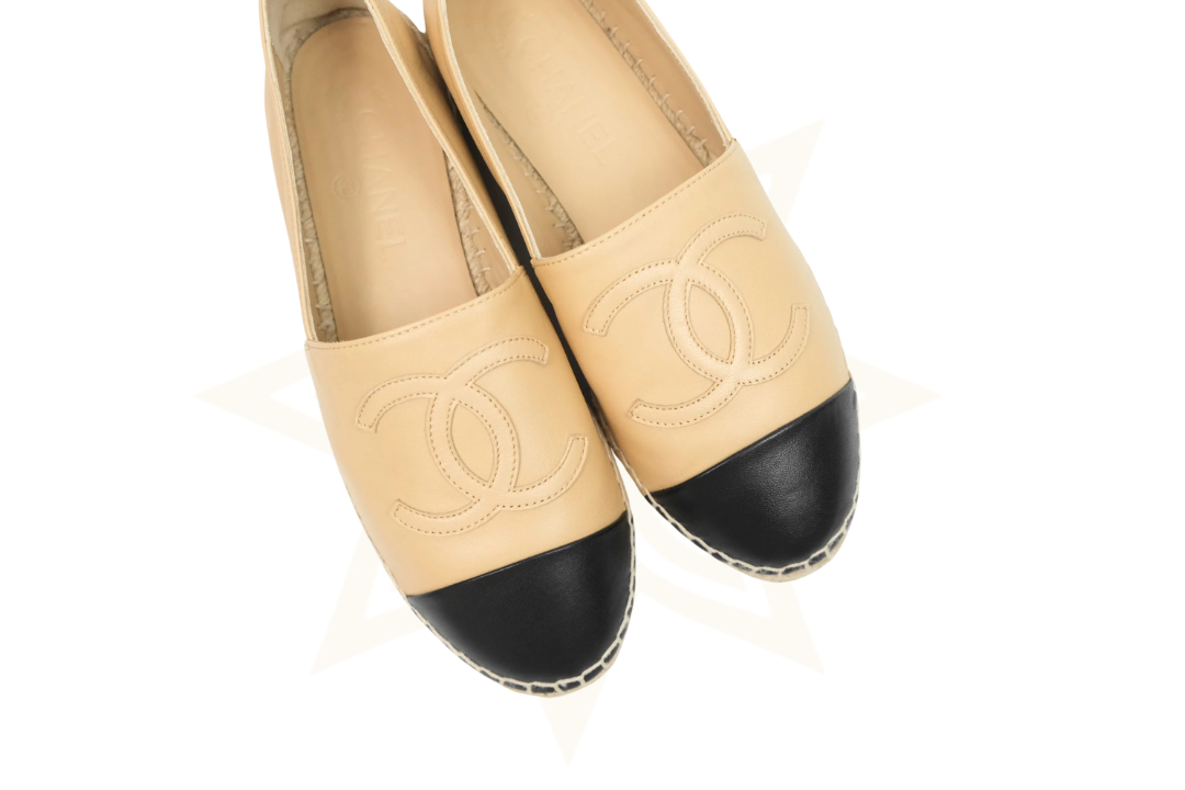 Chanel Espadrilles Iconiche Bicolor Beige/Nero in Pelle