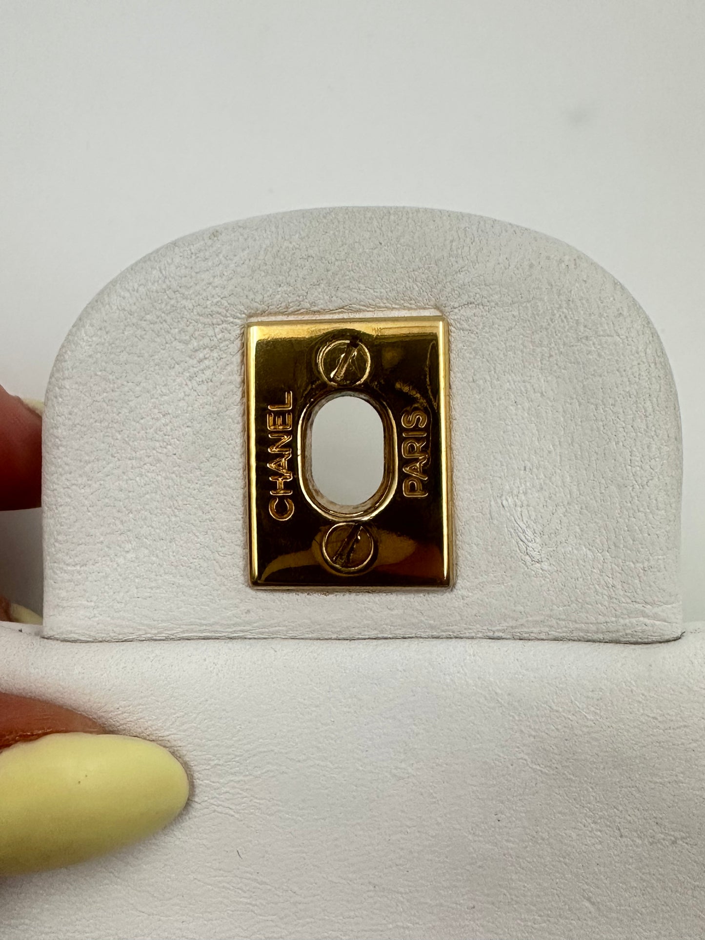 Chanel Classic Flap Small in pelle bianca – Oro 24k – Serie 1 (1989–1991) – Full Set