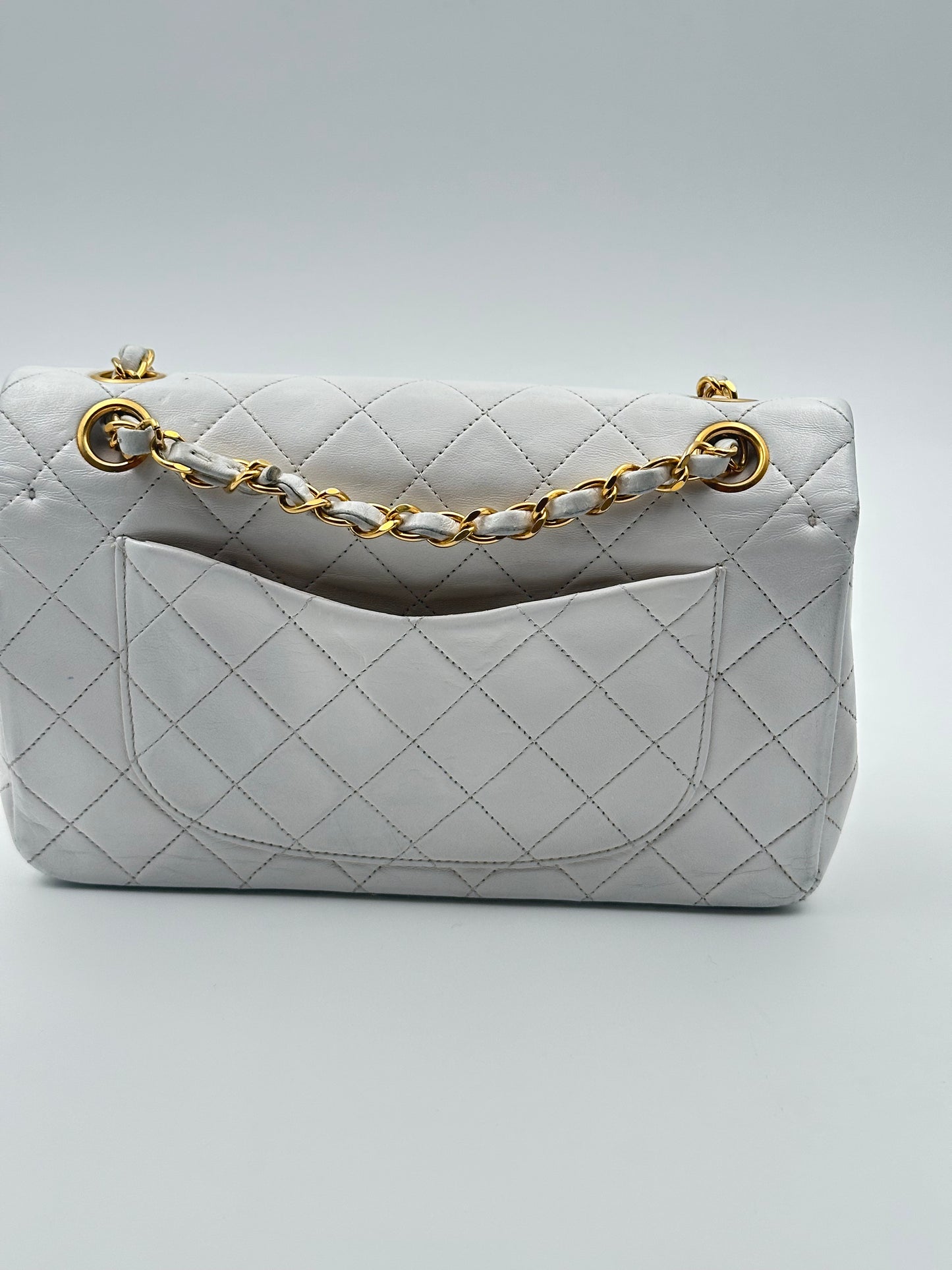 Chanel Classic Flap Small in pelle bianca – Oro 24k – Serie 1 (1989–1991) – Full Set