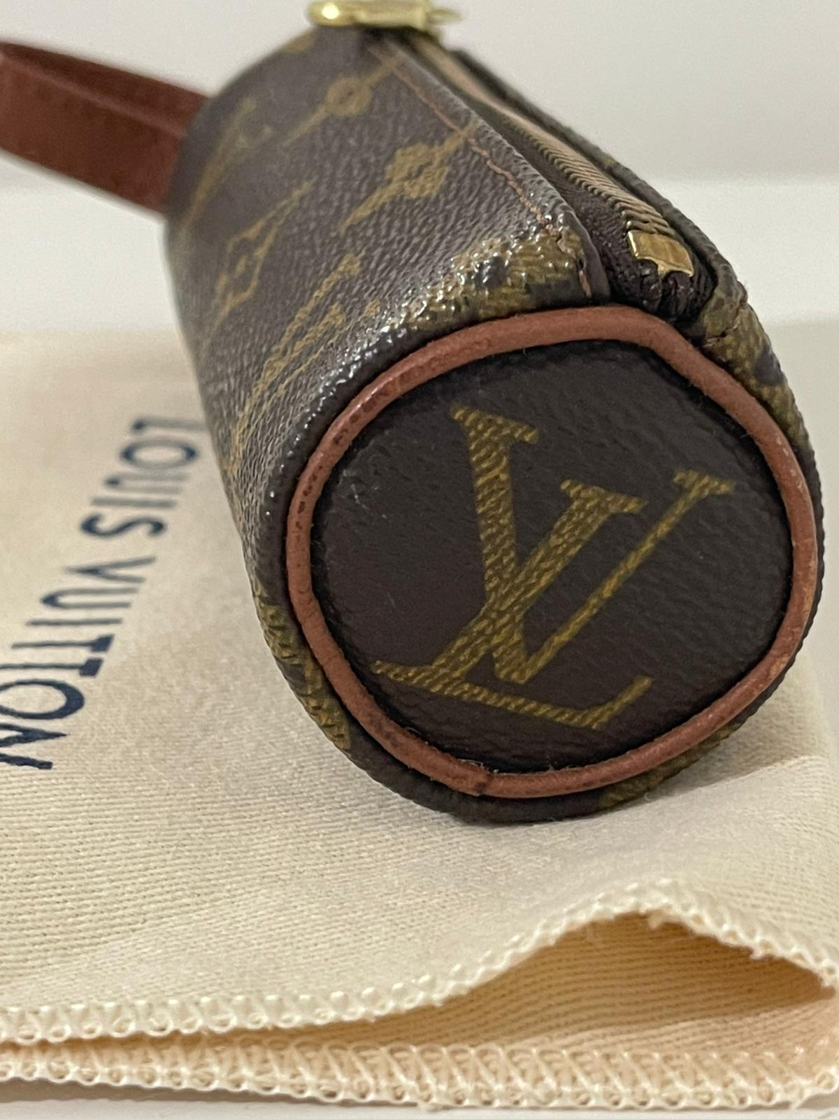 Louis Vuitton Mini Pochette Cylindrique Monogram – Porta Monete/Accessori