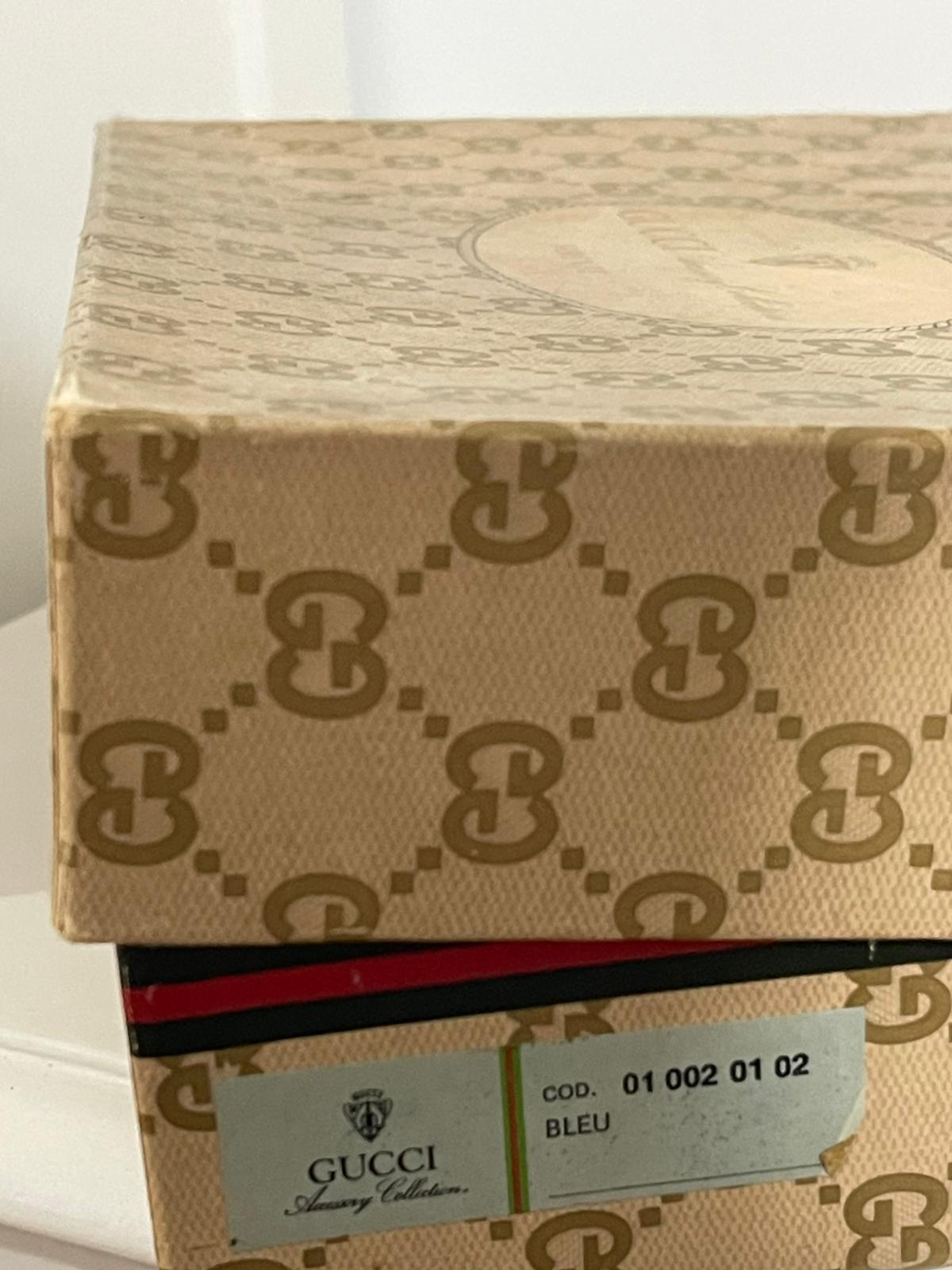 Gucci Vintage Clutch GG Supreme – Web Stripe