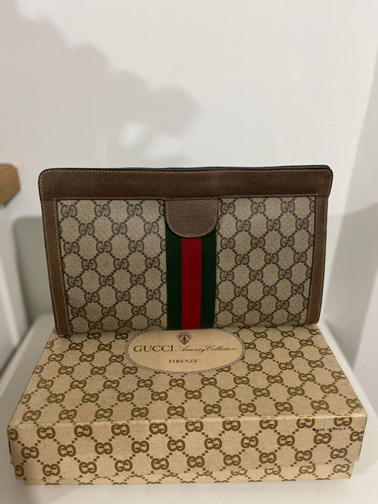 Gucci Clutch Vintage Monogram Canvas con Finiture in Pelle – Brown/Beige