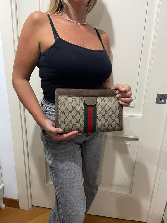 Gucci Clutch Vintage Monogram Canvas con Finiture in Pelle – Brown/Beige
