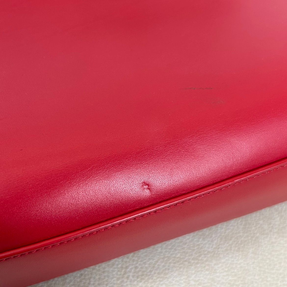Saint Laurent Paris – Manhattan Shoulder Bag in Smooth Leather Rosso