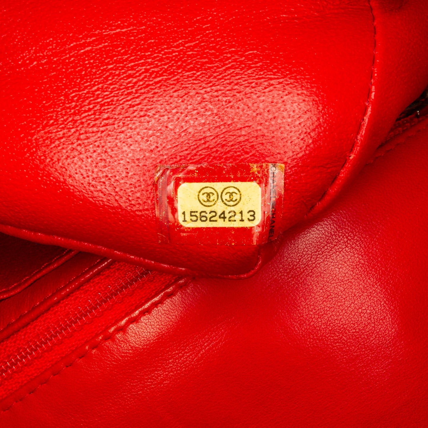 Chanel Mini Rettangolare Classica in Pelle di Agnello con Patta Singola - Etoilux
