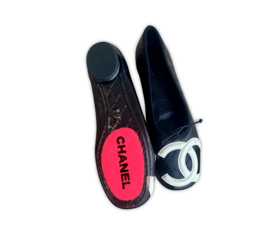 Chanel Ballerines Logo Maxi in Pelle Trapuntata Nera Taglia 38 | Condizioni eccellenti | Iconiche & Introvabili - Etoilux