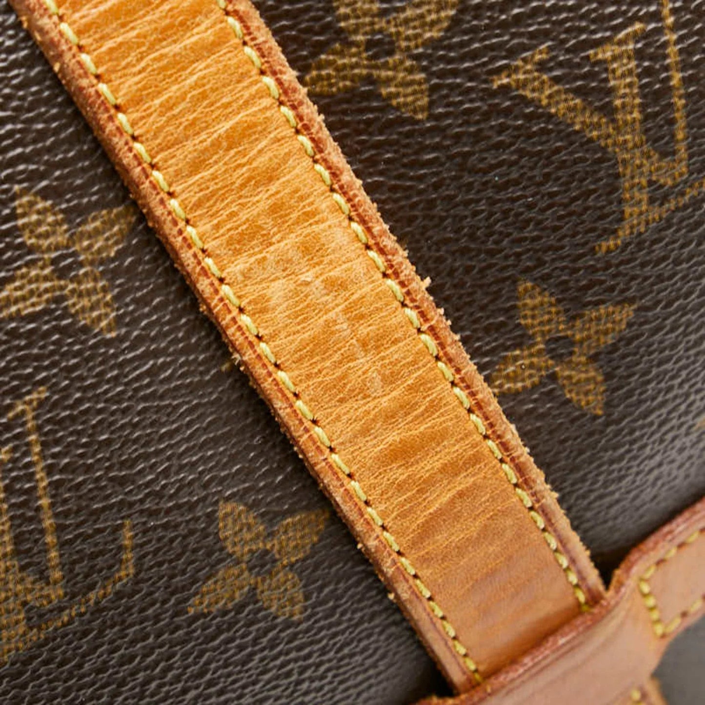 Louis Vuitton Borsa a tracolla Louis Vuitton Monogram Saumur 30 M42256 in pelle PVC marrone da donna LOUIS VUITTON - Etoilux