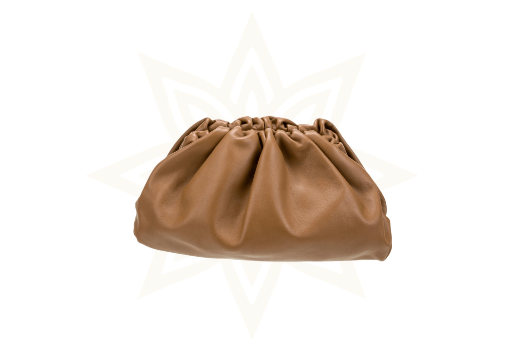 Bottega Veneta The Pouch Large in pelle caramello - Etoilux