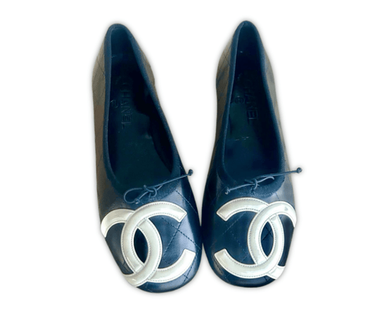 Chanel Ballerines Logo Maxi in Pelle Trapuntata Nera Taglia 38 | Condizioni eccellenti | Iconiche & Introvabili - Etoilux