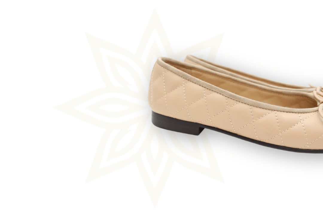 Chanel Ballerine Classiche Beige & Nero in Pelle Trapuntata Taglia: 38C – Made in Italy - Etoilux
