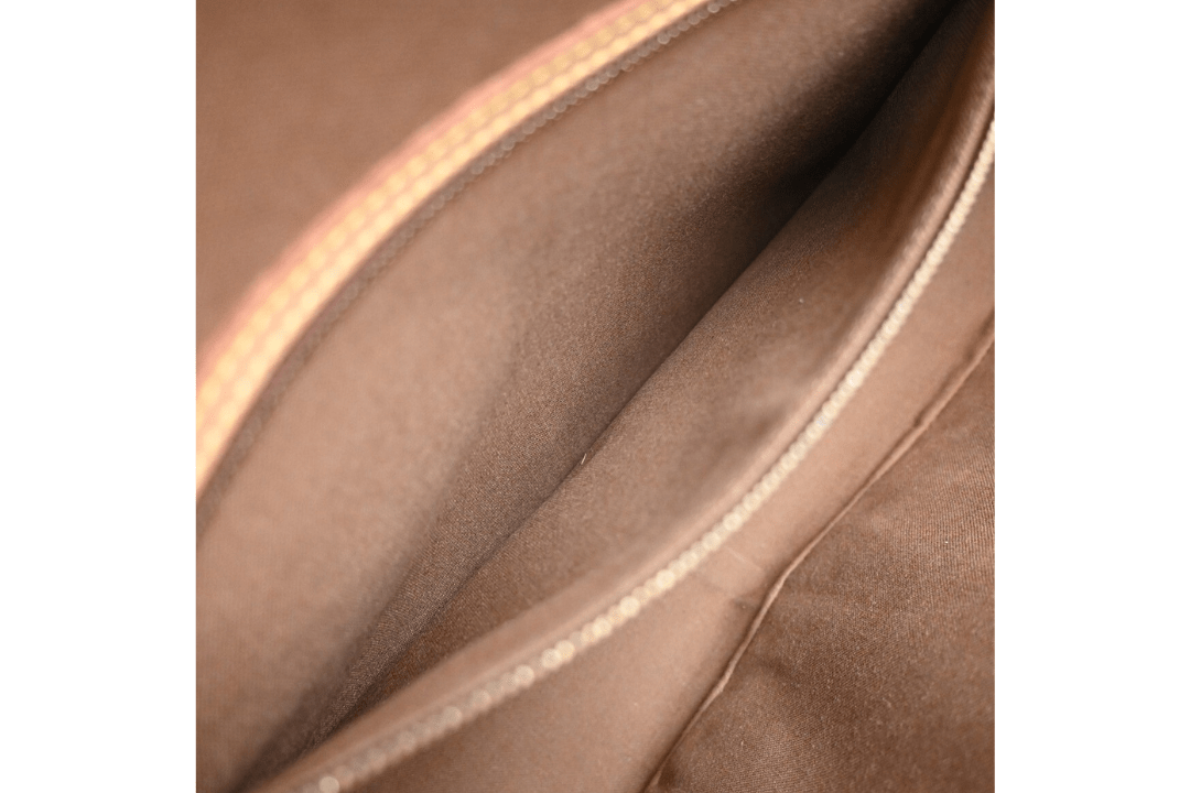 Louis Vuitton Messenger Bosphore Monogram Canvas - Etoilux