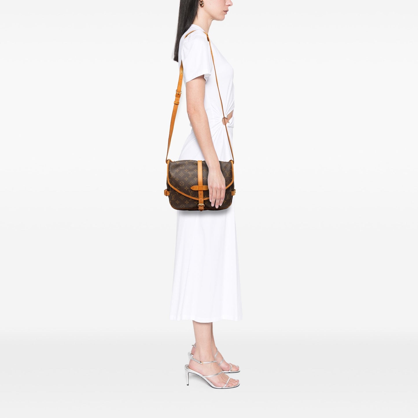 Louis Vuitton Saumur 25 Monogram Canvas 1993 – Crossbody Vintage - Etoilux