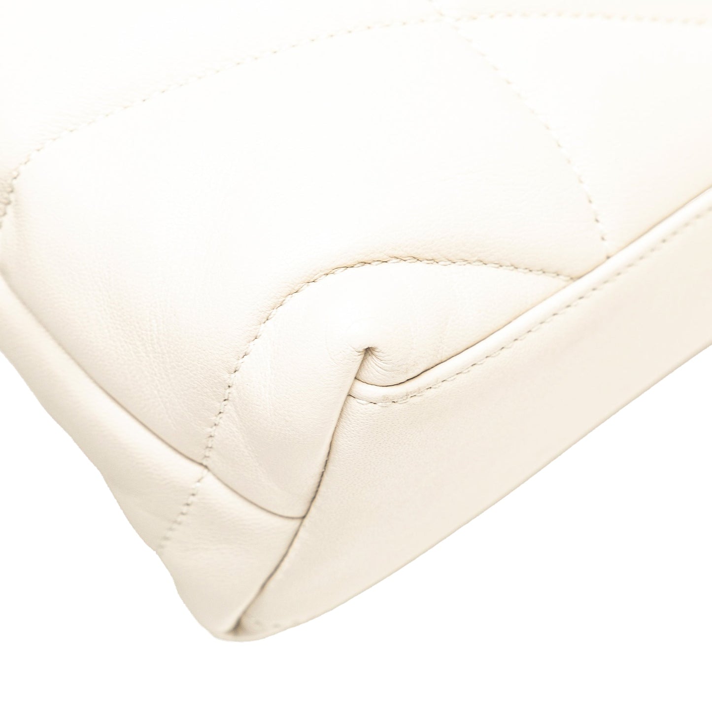 Saint Laurent Tracolla Loulou Puffer in pelle di agnello giocattolo - Etoilux