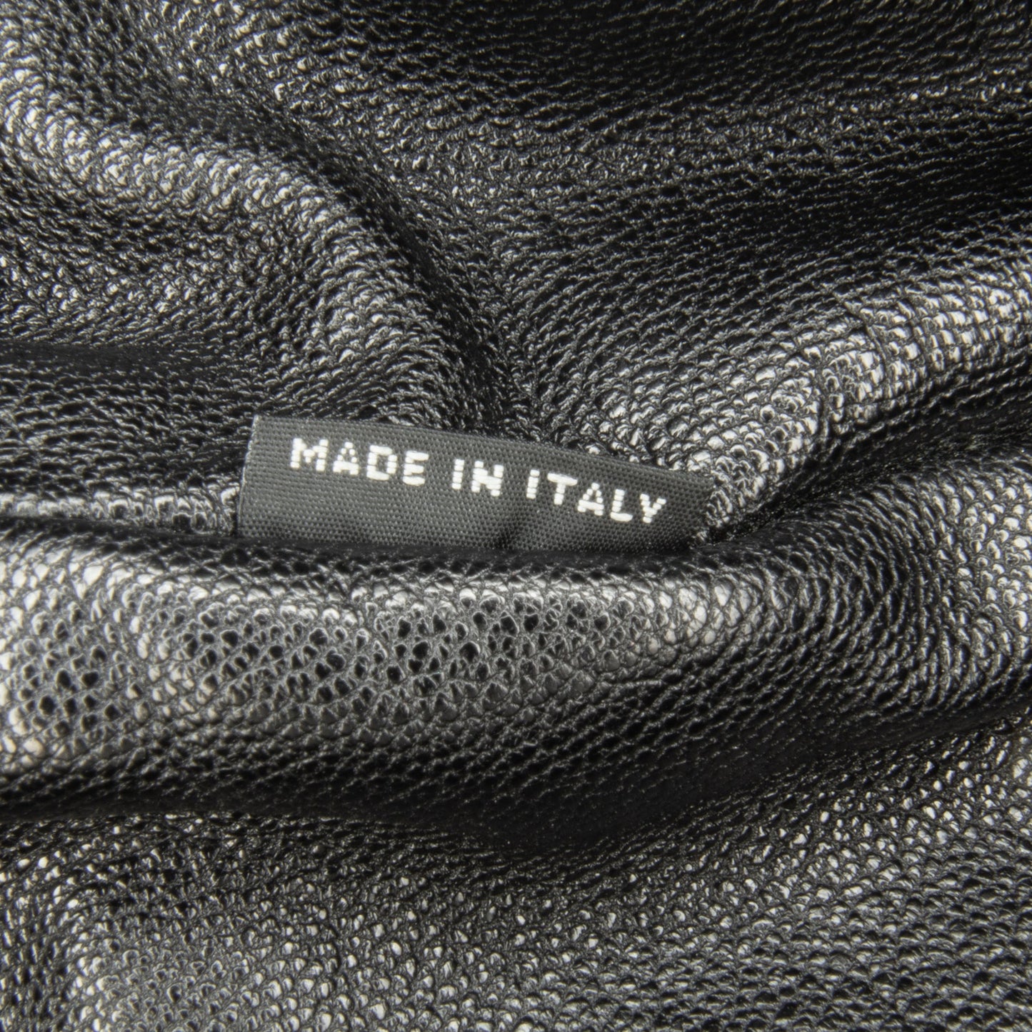 Miu Miu Borsa morbida Vitello - Etoilux
