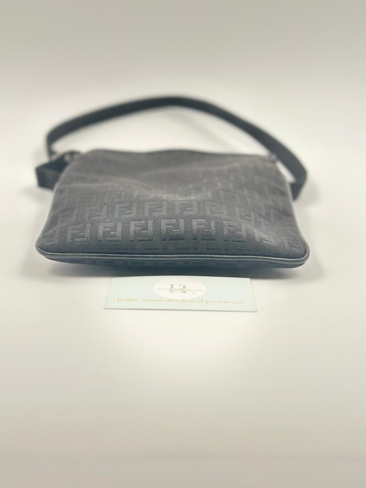 Borsa a Tracolla Fendi Zucca Nera Vintage –RPV017402025 - Etoilux