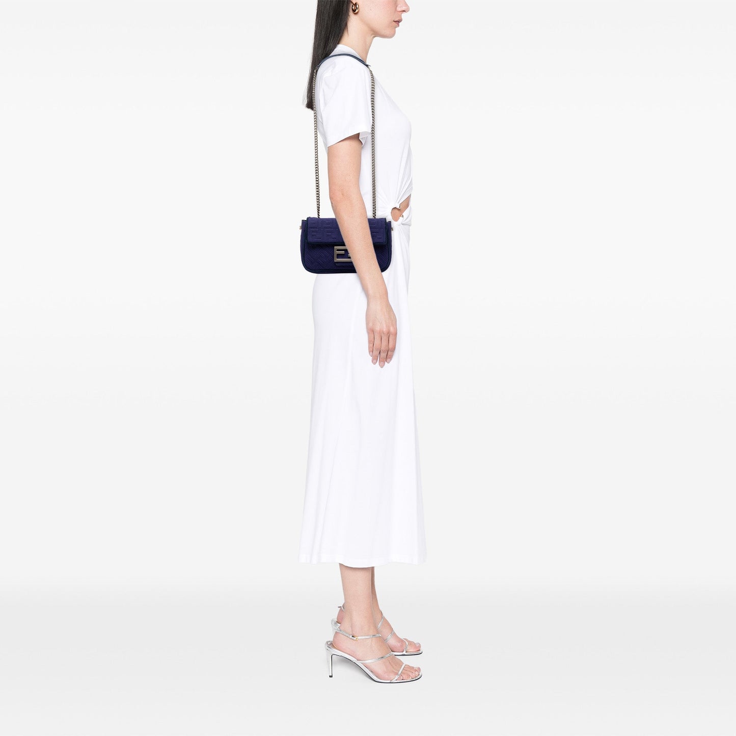 Fendi Baguette Chain Midi Tessuto Zucca in Rilievo Blu Navy – 22 cm - Etoilux