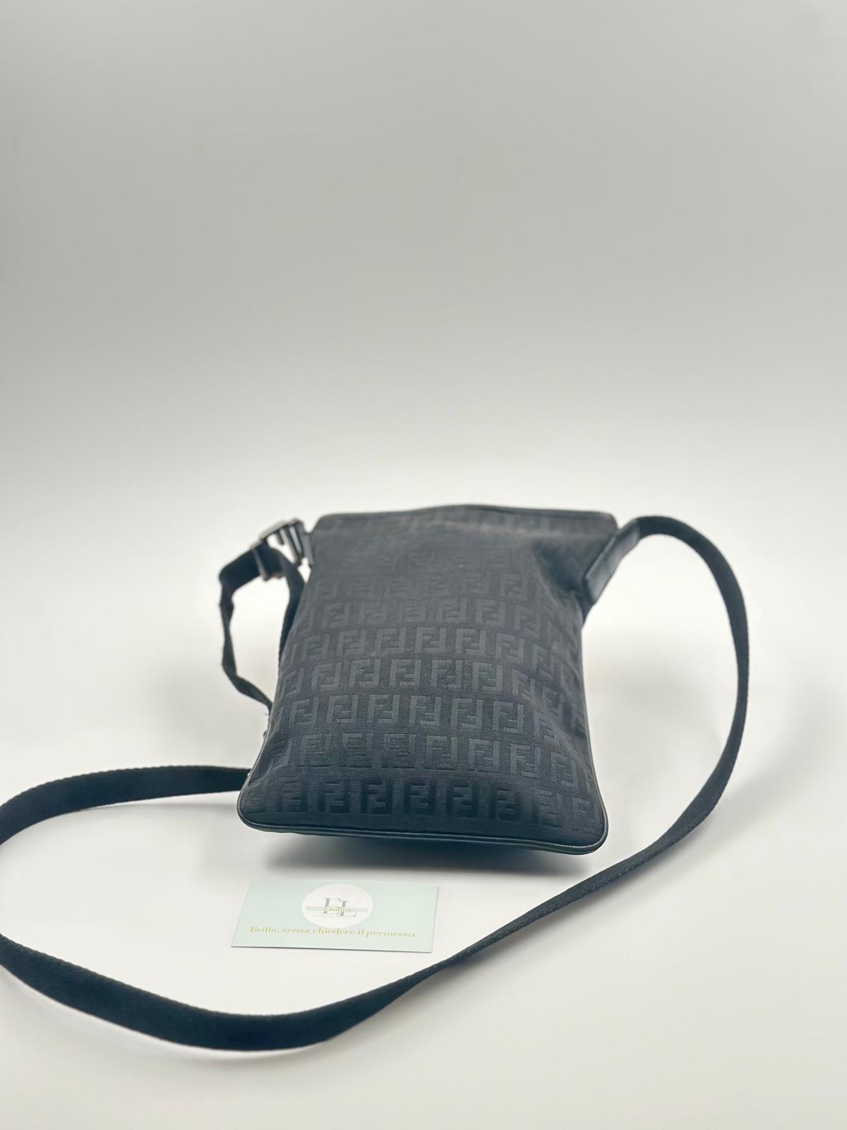 Borsa a Tracolla Fendi Zucca Nera Vintage –RPV017402025 - Etoilux