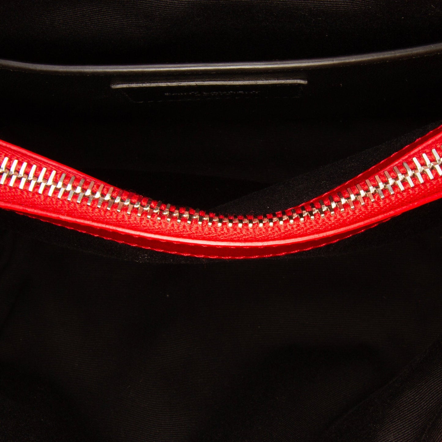 Saint Laurent Piccola borsa a tracolla Loulou Monogram in pelle - Etoilux