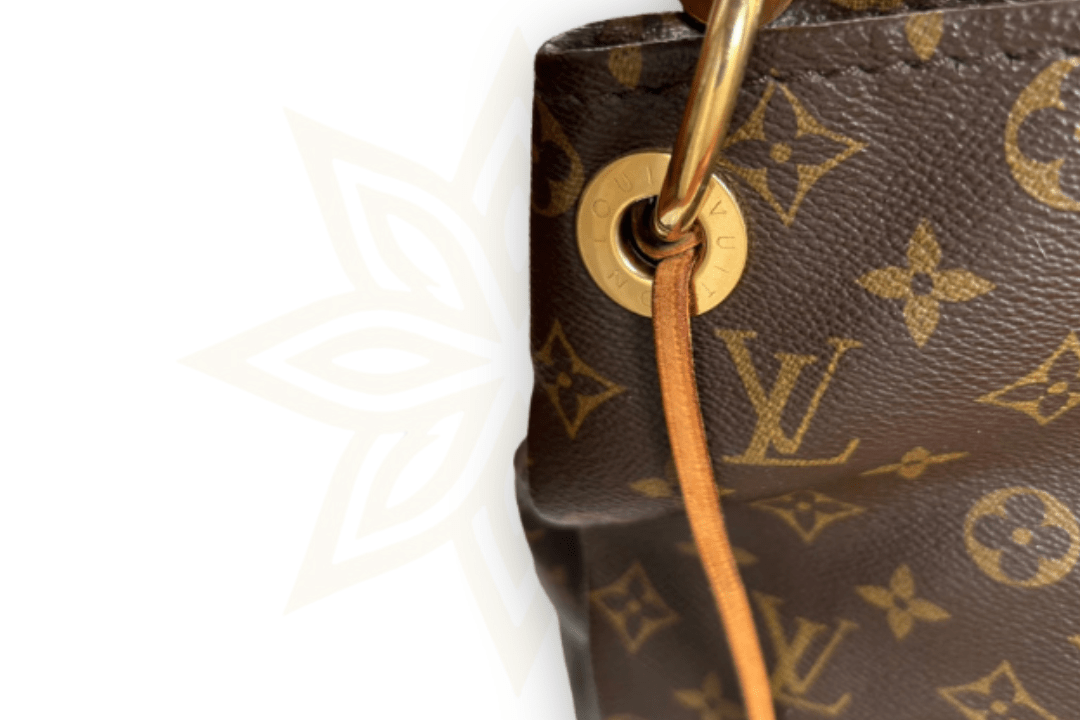 Louis Vuitton Artsy MM Monogram - Etoilux