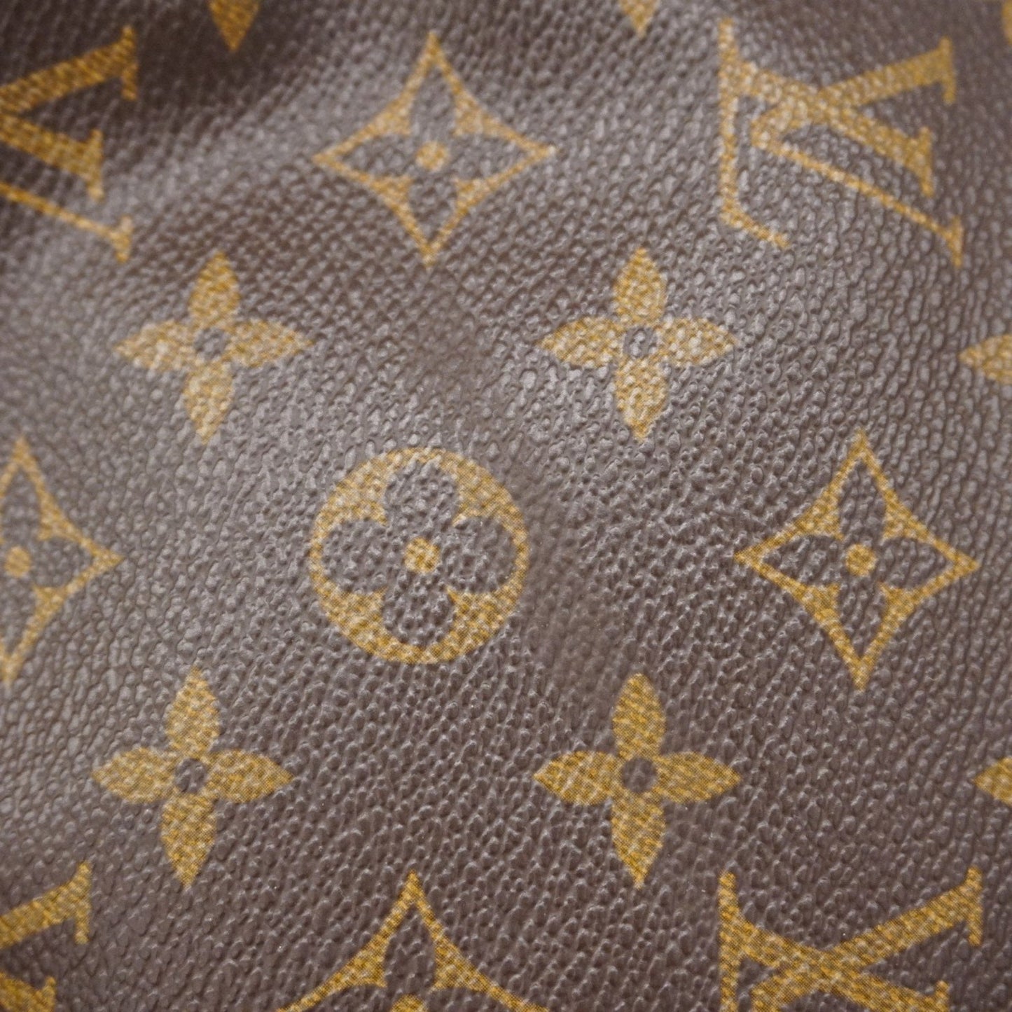 Louis Vuitton Pochette Accessoire - Etoilux