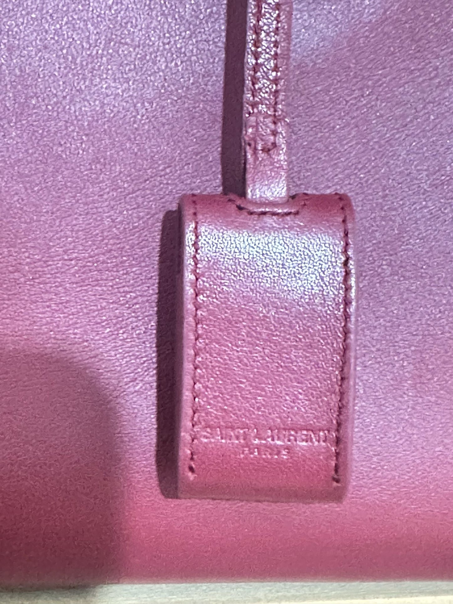 Saint Laurent Sac de Jour Nano in Pelle Bordeaux - Etoilux
