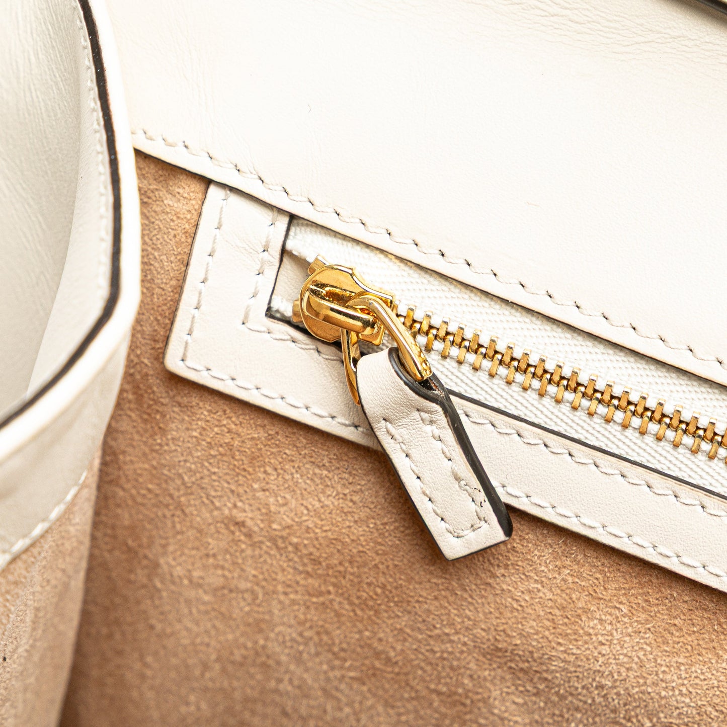 Gucci Borsa a mano media Sylvie in pelle - Etoilux