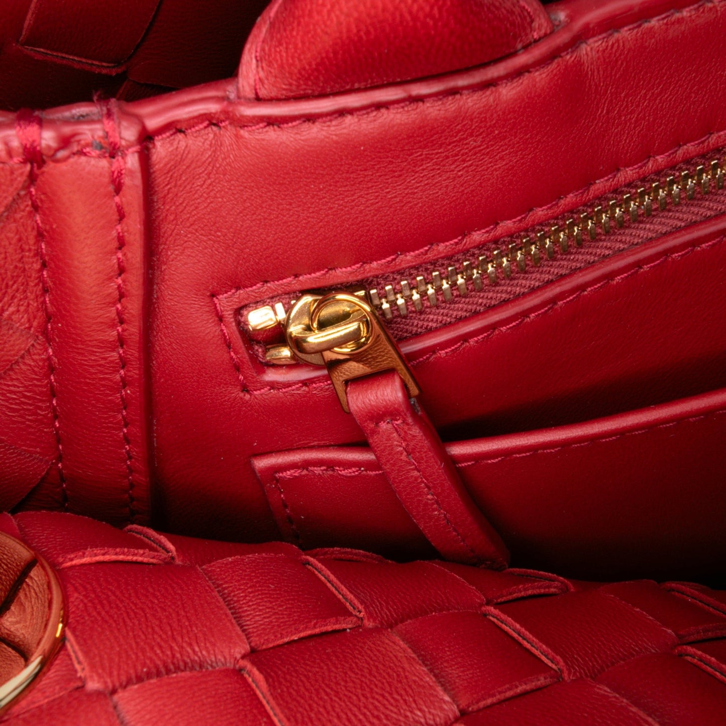 Bottega Veneta Borsa con manico superiore East West Andiamo in pelle di agnello intrecciata - Etoilux