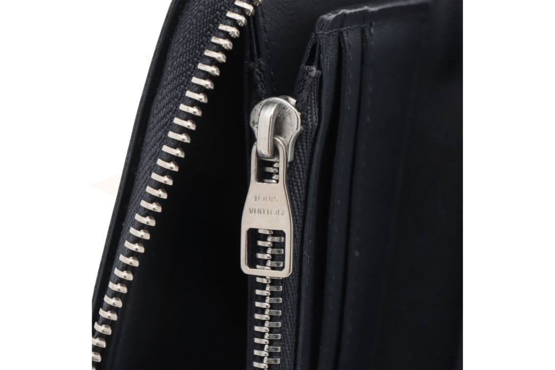 Louis Vuitton Zippy Organizer in Damier Azur - Etoilux