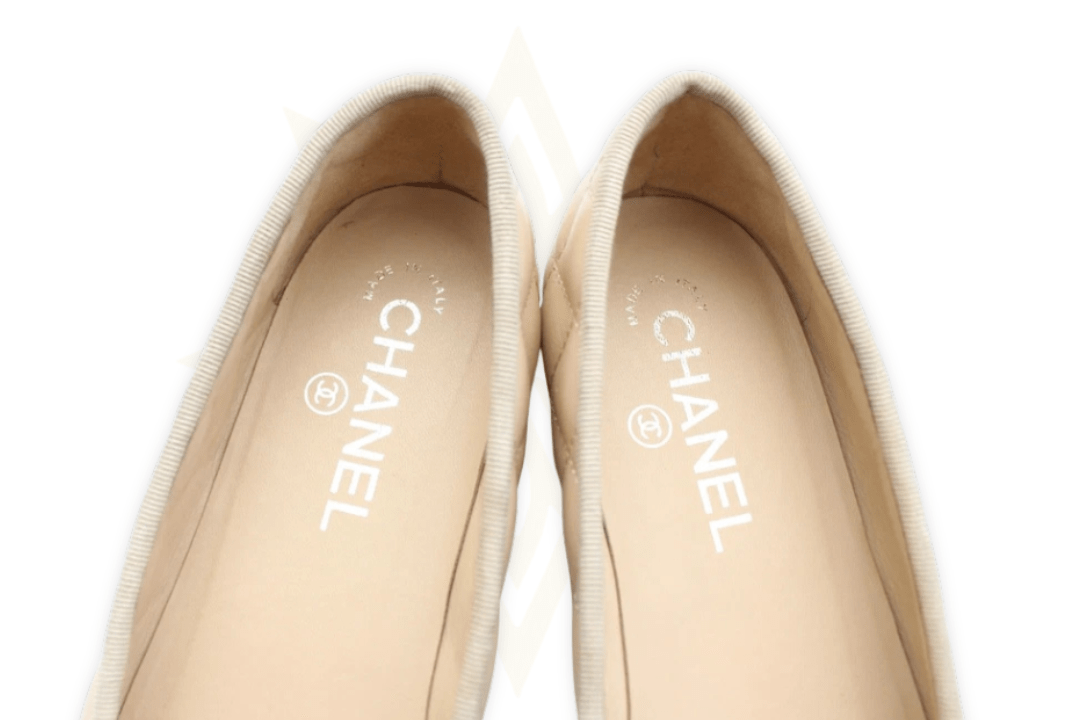 Chanel Ballerine Classiche Beige & Nero in Pelle Trapuntata Taglia: 38C – Made in Italy - Etoilux