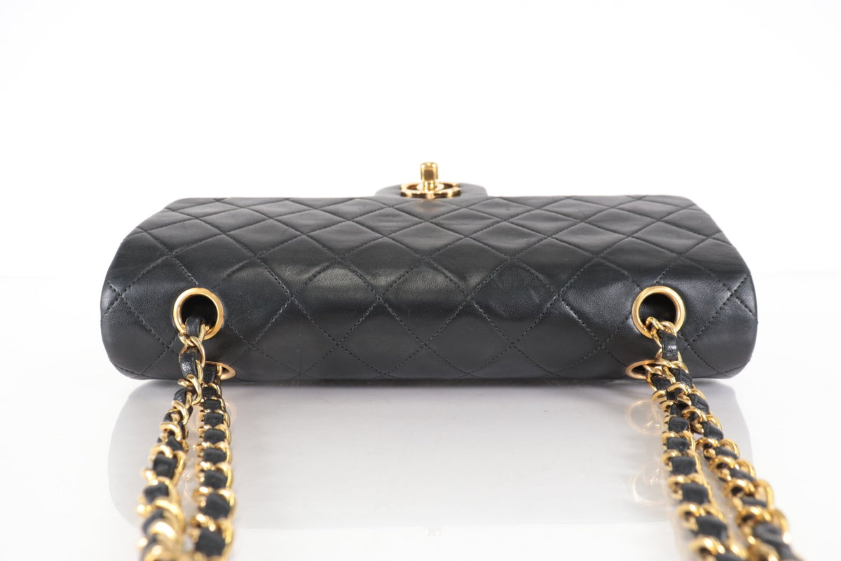 Chanel W Flap 25 – Agnello, serie 2 - Etoilux