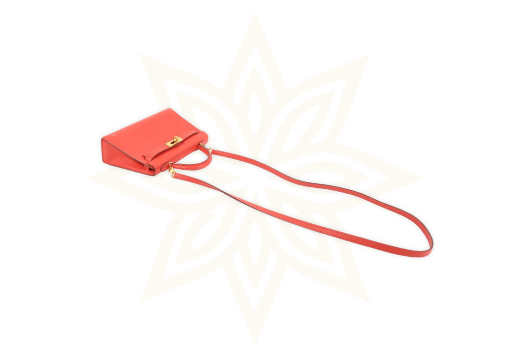 Hermès Kelly Mini II – Rouge de Coeur in pelle Epsom con finiture dorate - Etoilux