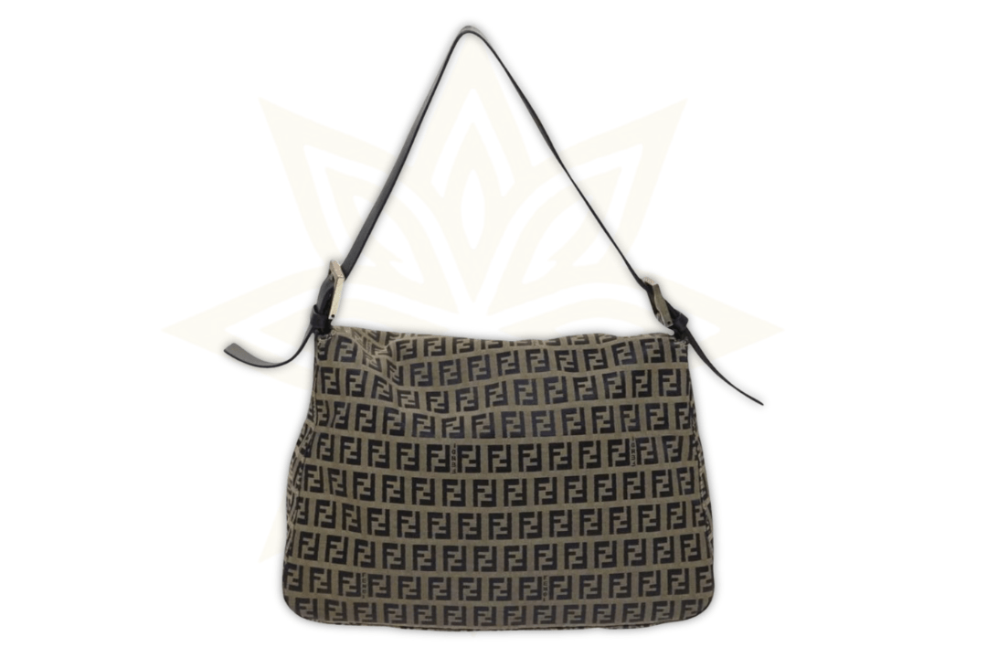 Fendi Mama Baguette in Canvas Zucchino Navy con Finiture Argentate - Etoilux