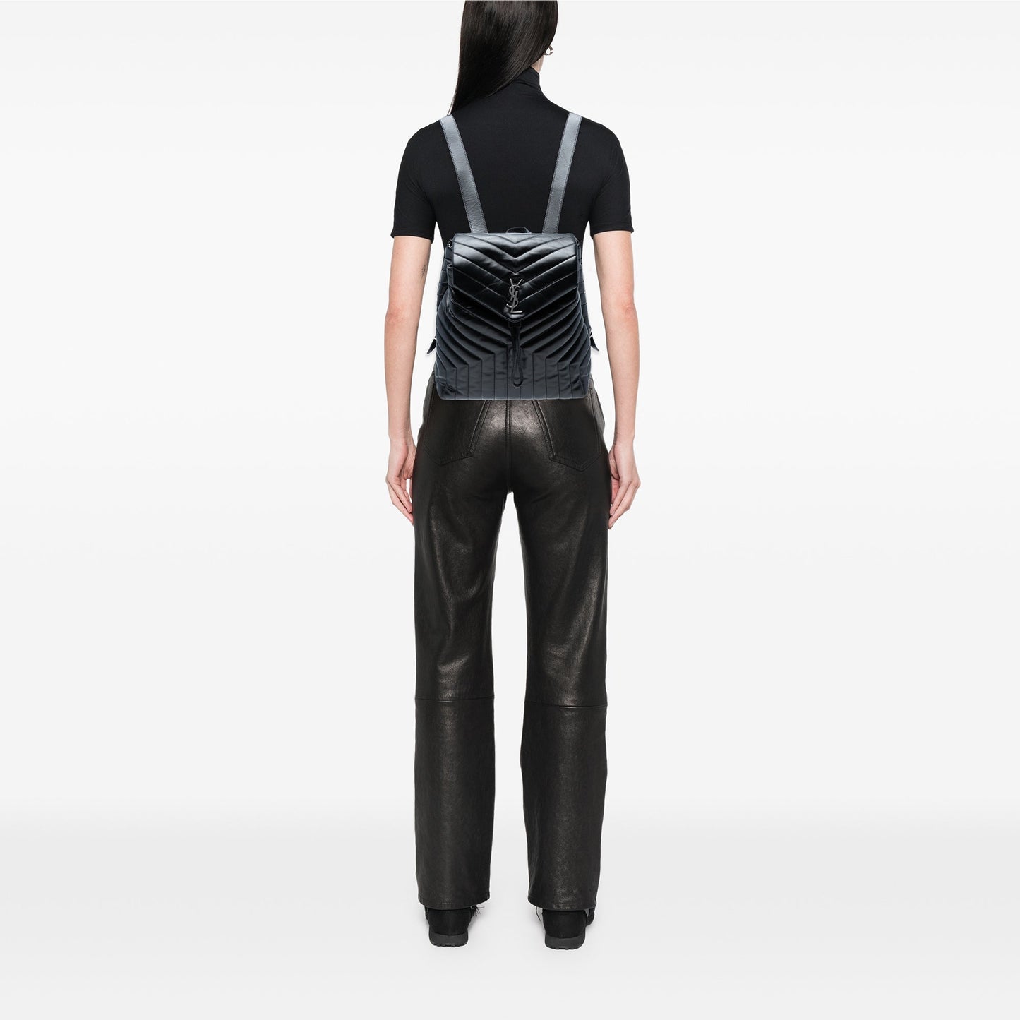 Saint Laurent – Zaino Loulou Medio in Pelle Matelassé con Monogramma (2017) - Etoilux