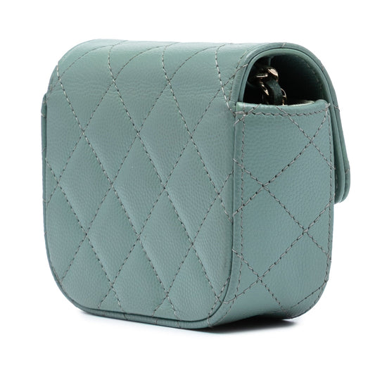 Chanel – Micro Mini Classic Single Flap in Caviar Leather Verde (2021)