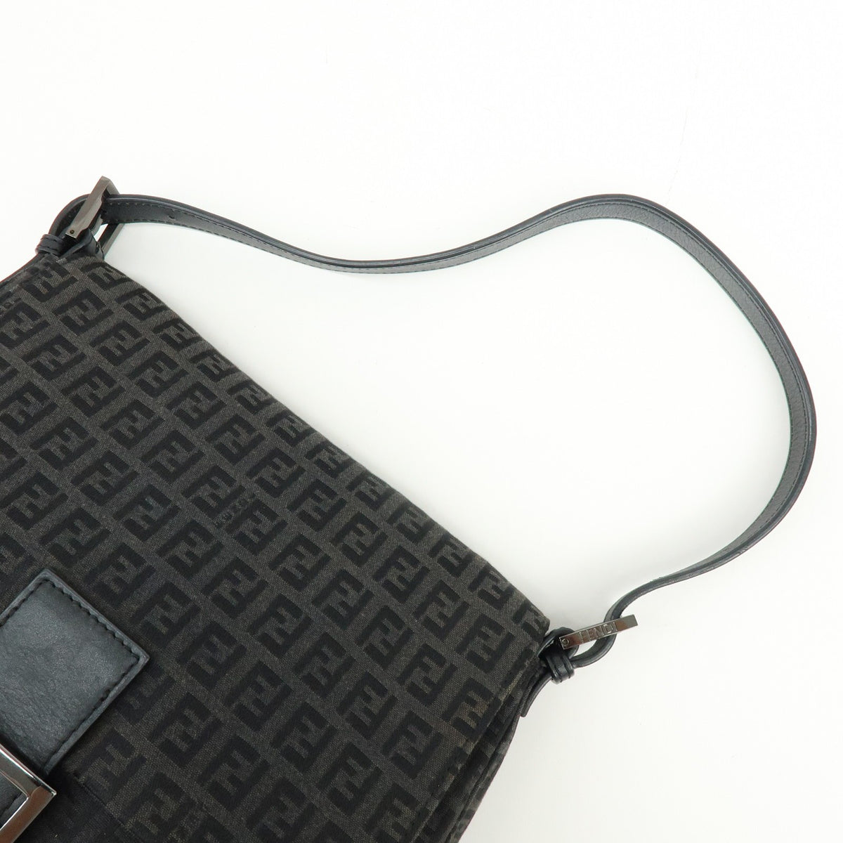 Fendi Mamma Baguette – Tela Zucchino