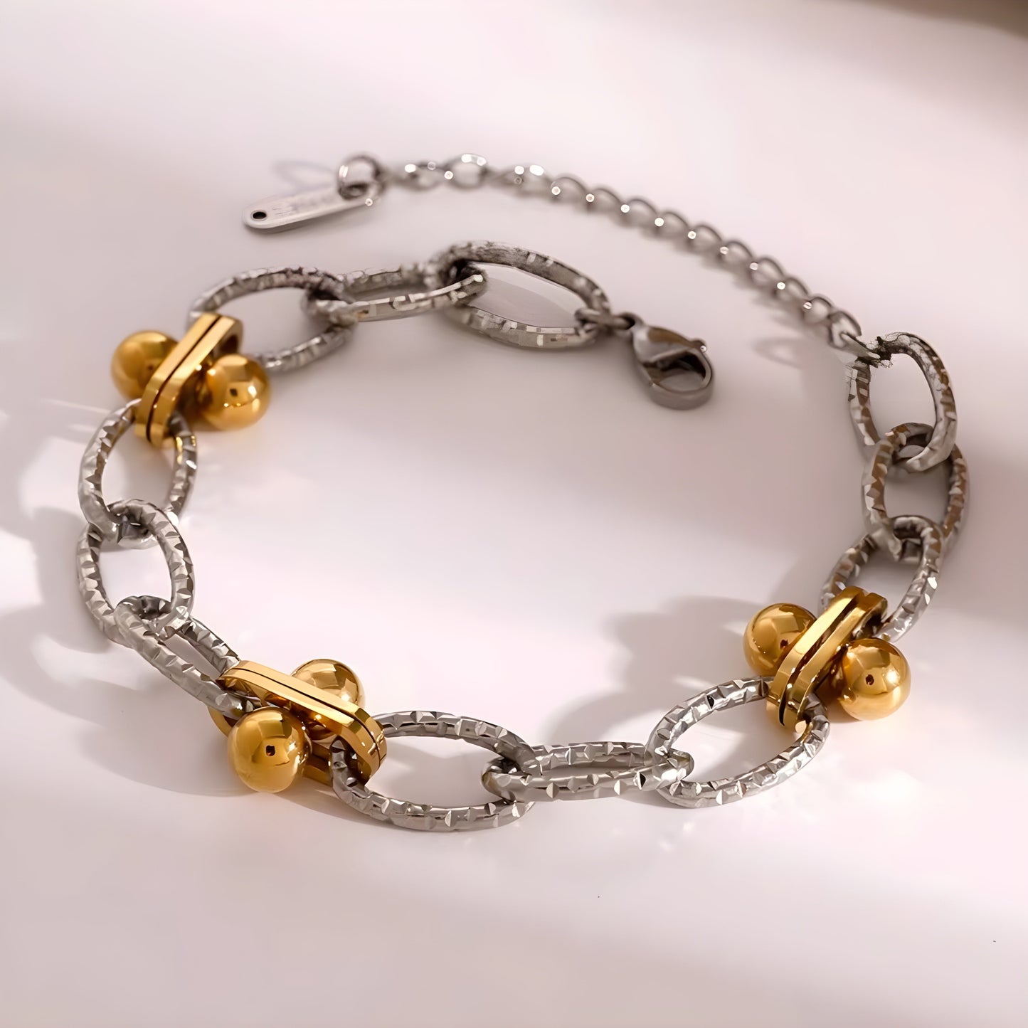 BEHI LIORI BRACELET