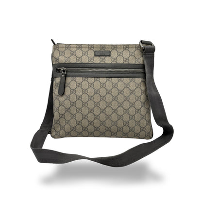 Gucci	Front Zip Flat Messenger