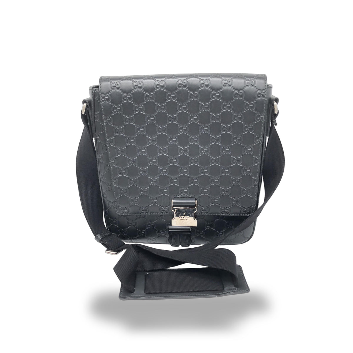 Gucci	Buckle Flap Messenger