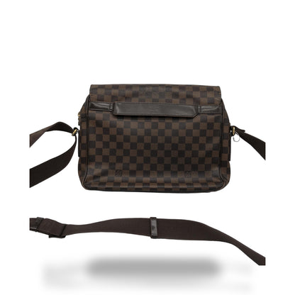 Louis Vuitton Shelton Messenger