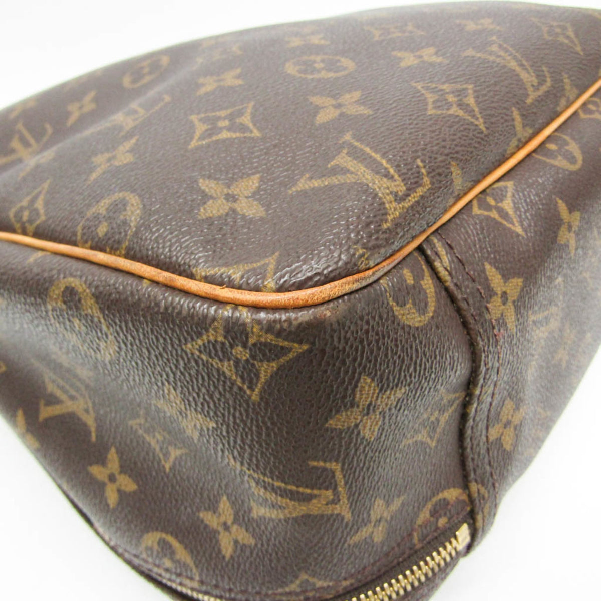 Louis Vuitton Excursion