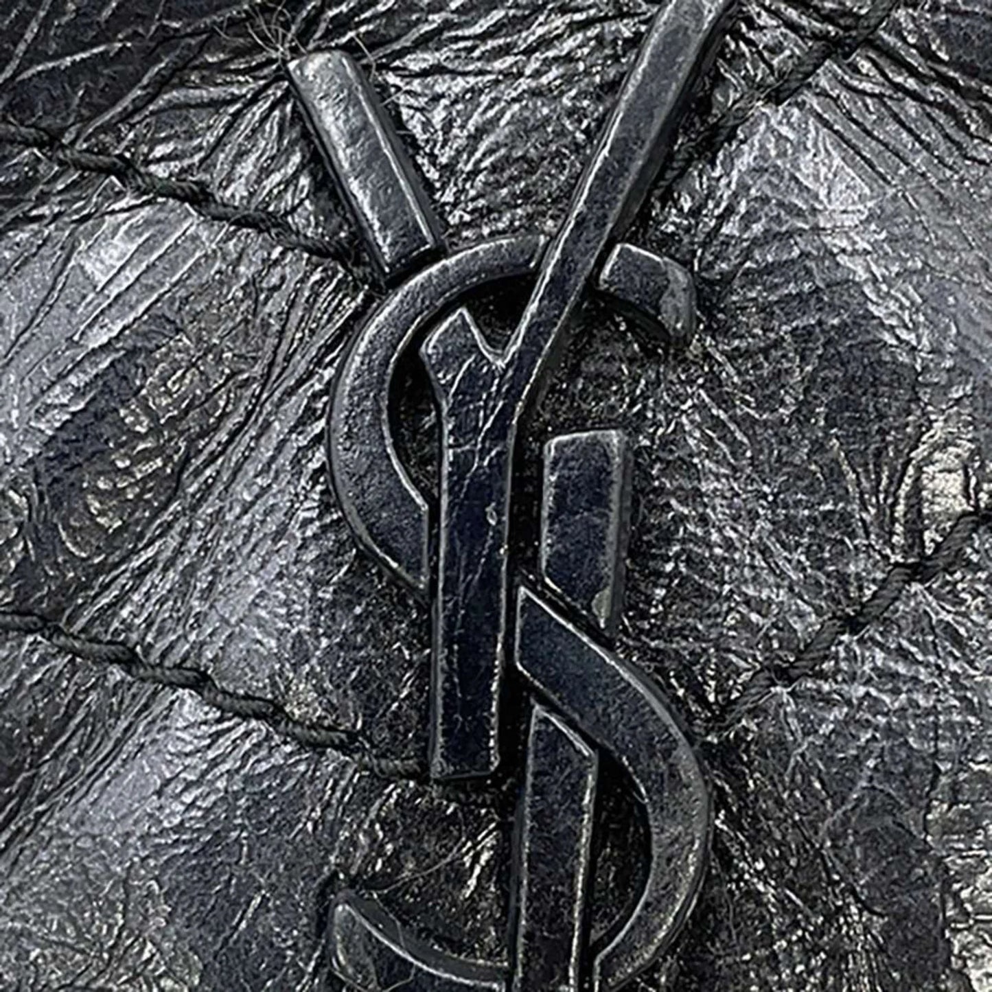 Saint Laurent  Borsa a tracolla con catena Saint Laurent Niki in pelle SAINT LAURENT PARIS Nero