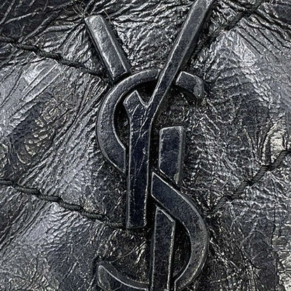 Saint Laurent  Borsa a tracolla con catena Saint Laurent Niki in pelle SAINT LAURENT PARIS Nero